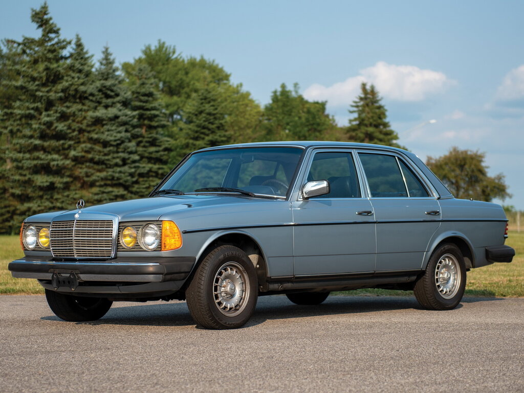 Mercedes-Benz W123 (W123.023, W123.033, W123.123, W123.130, W123.133) 1 поколение, седан (12.1976 - 08.1985)